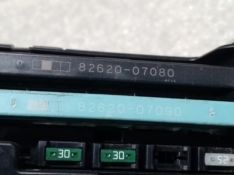 Блок предохранителей моторный отсек ES350 06-12 2006 3.5 2GR-FE