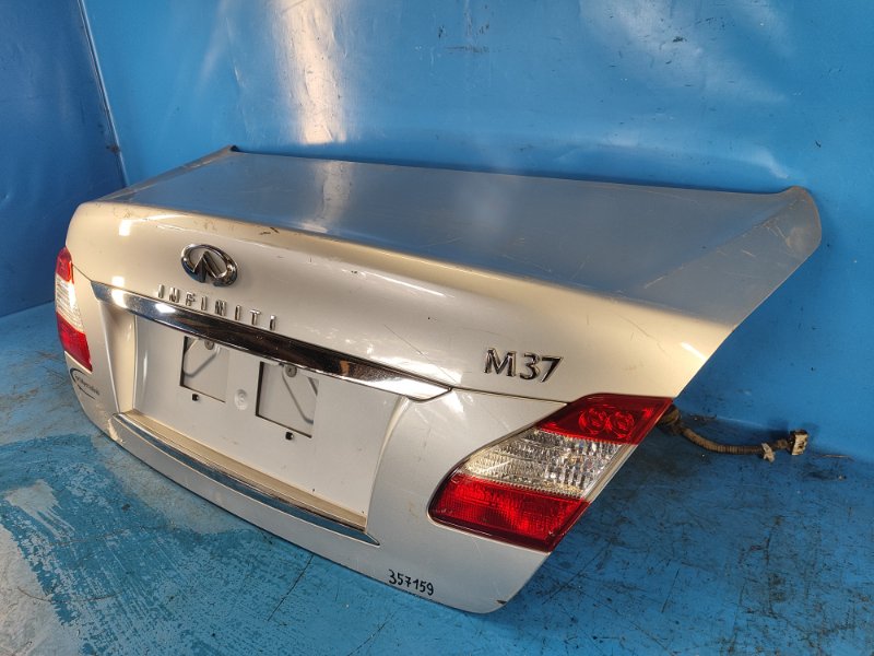 Крышка багажника M25/M37/M56/Q70/M35H 10-16