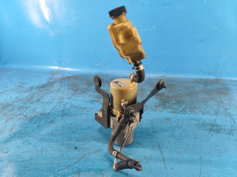 Насос ГУР электрический 3 BL 09-13 Насос ГУР электрический 3 BL 09-13