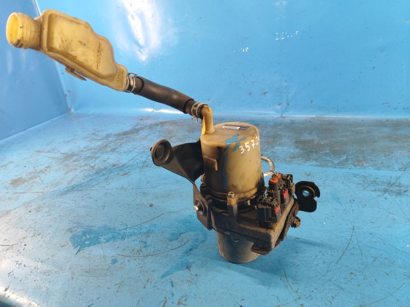 Насос ГУР электрический 3 BK 03-08 Насос ГУР электрический 3 BK 03-08