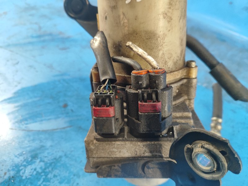 Насос ГУР электрический 3 BL 09-13 Насос ГУР электрический 3 BL 09-13