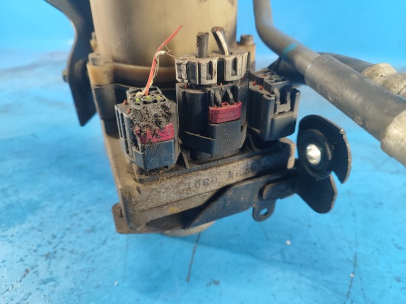 Насос ГУР электрический MAZDA 3 BK 03-08 Насос ГУР электрический MAZDA 3 BK 03-08