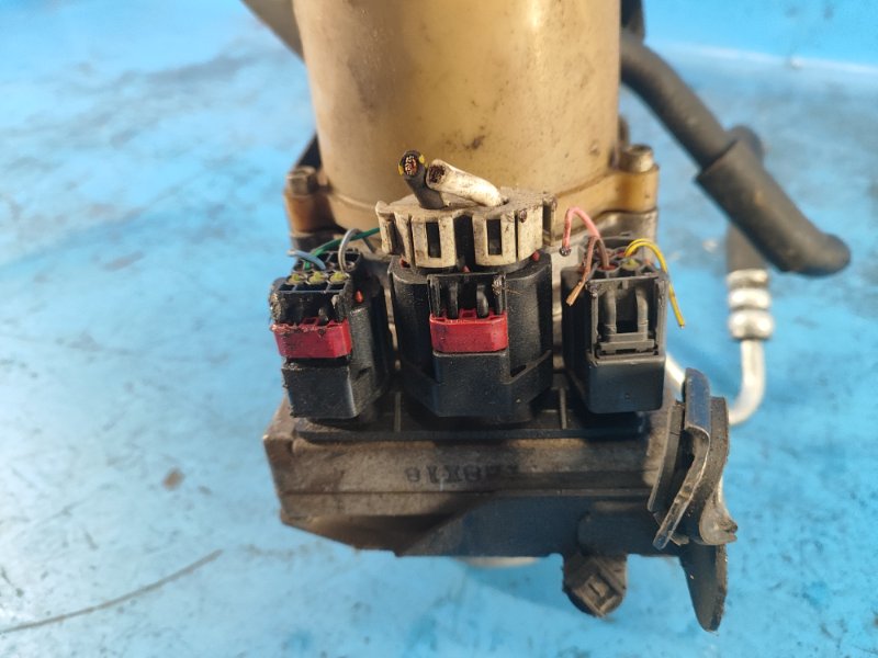 Насос ГУР электрический 3 BK 03-08 Насос ГУР электрический 3 BK 03-08