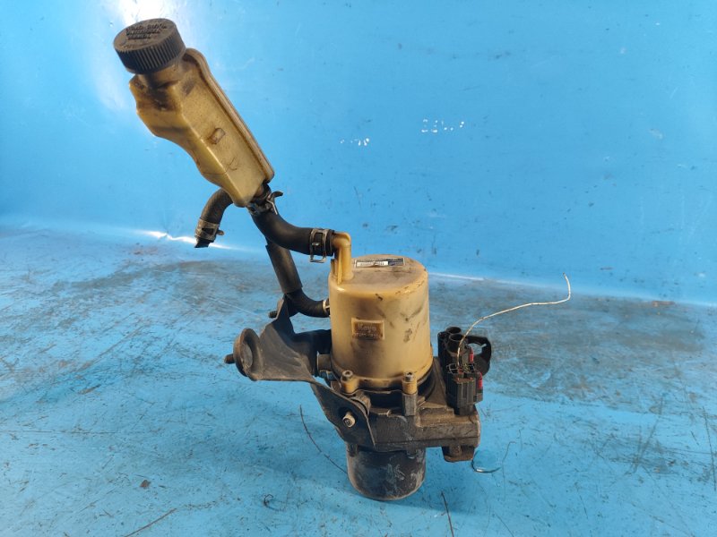 Насос ГУР электрический MAZDA 3 BK 03-08 Насос ГУР электрический MAZDA 3 BK 03-08