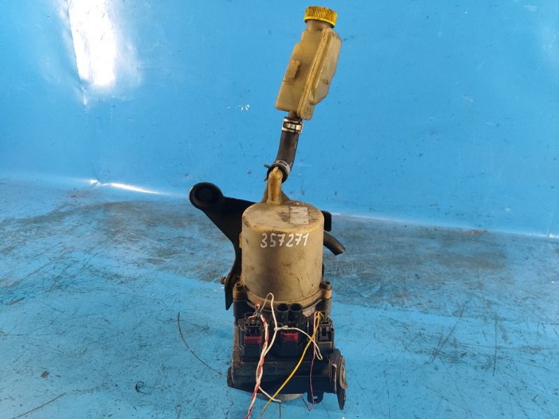 Запчасть насос гур электрический MAZDA 3 BK 03-08 BP4L-32-650G Б/У Насос ГУР электрический MAZDA 3 BK 03-08 BP4L-32-650G Б/У