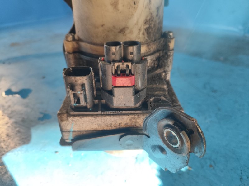 Насос ГУР электрический 3 BL 09-13 Насос ГУР электрический 3 BL 09-13