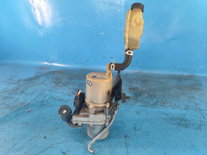 Насос ГУР электрический MAZDA 3 BL 09-13 Насос ГУР электрический MAZDA 3 BL 09-13