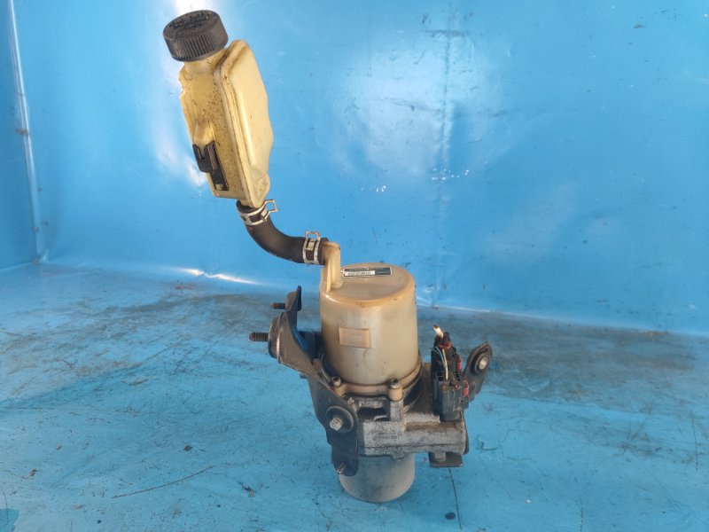 Насос ГУР электрический 3 BL 09-13 Насос ГУР электрический 3 BL 09-13