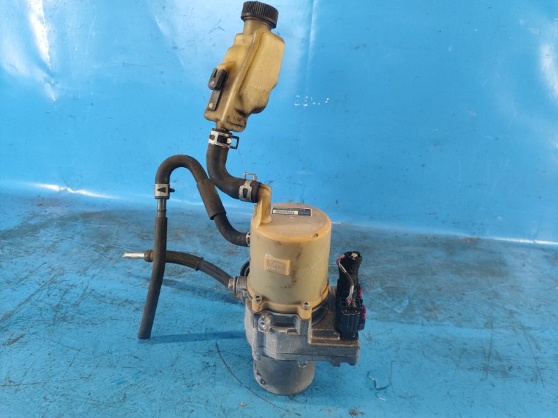 Насос ГУР электрический MAZDA 3 BL 09-13 2.0 PE-VPS Насос ГУР электрический MAZDA 3 BL 09-13 2.0 PE-VPS