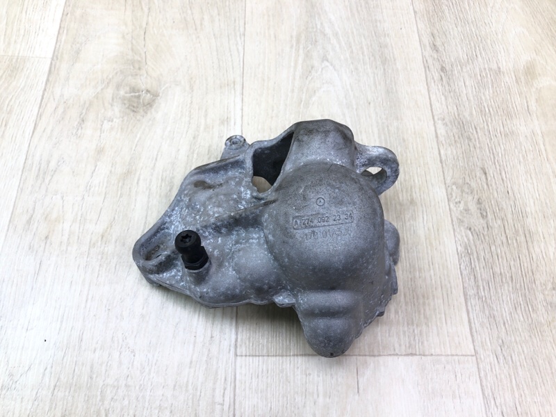 Корпус ТНВД MERCEDES C-CLASS W205 16-21 2017 M274920 2.0L A 274 092 23 34 Б/У