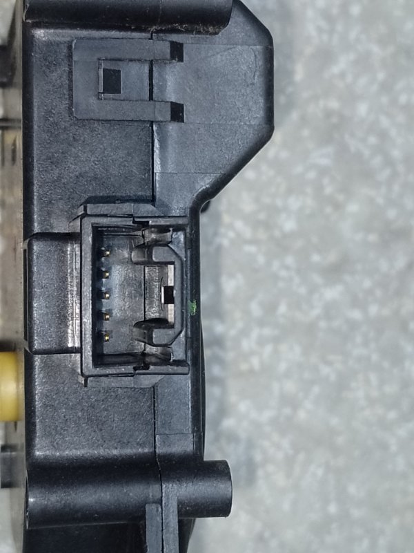 Моторчик заслонки печки LEXUS ES350 06-12 3.5 2GR-FE
