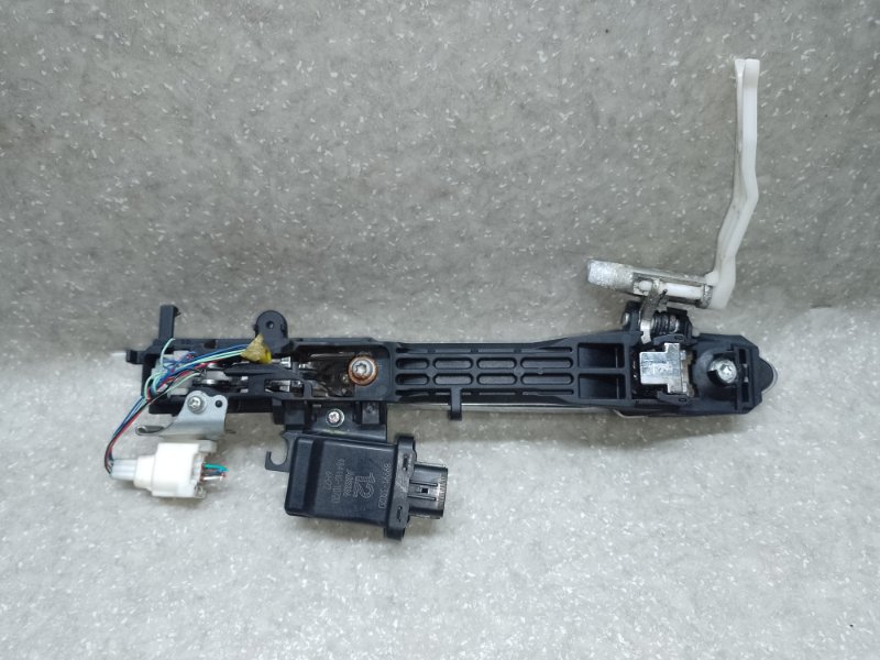 Ручка двери наружная задняя правая LEXUS ES350 06-12 3.5 2GR-FE Ручка двери наружная задняя правая LEXUS ES350 06-12 3.5 2GR-FE