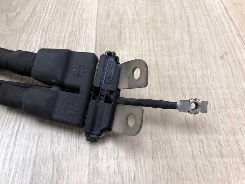 Провод стартера C-CLASS W205 16-21 2017 M274920 2.0L