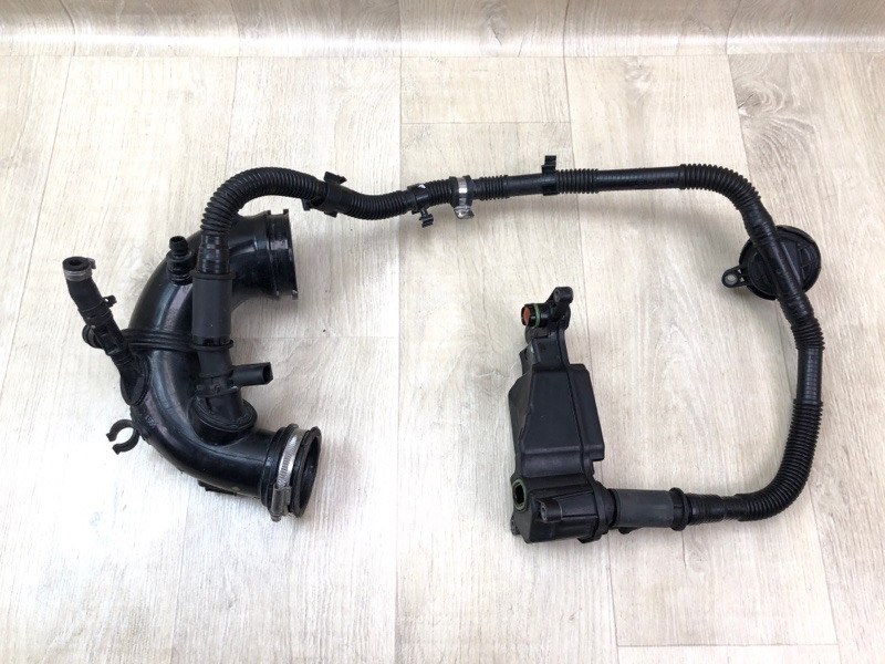 Патрубок впускной системы MERCEDES C-CLASS W205 16-21 2017 M274920 2.0L A 274 090 16 00 Б/У