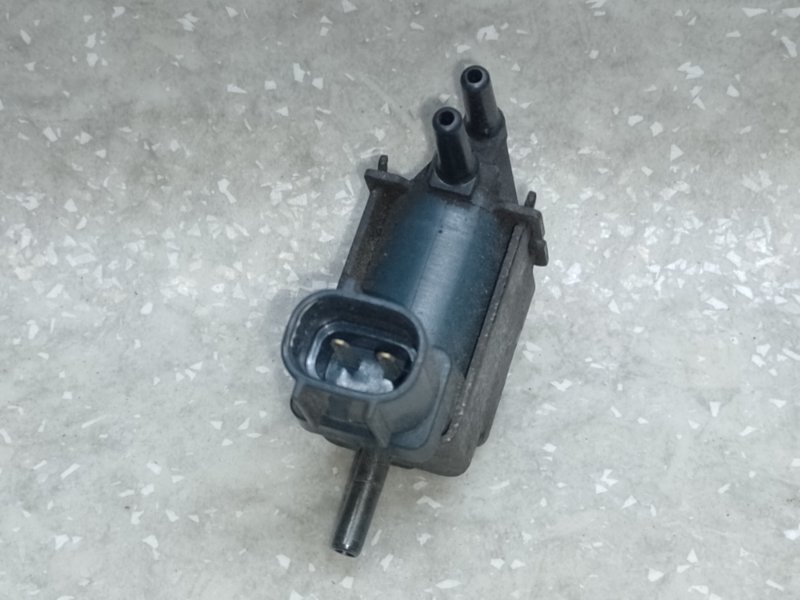 Клапан электромагнитный (вакуумный) ES350 06-12 2006 3.5 2GR-FE Клапан электромагнитный (вакуумный) ES350 06-12 2006 3.5 2GR-FE