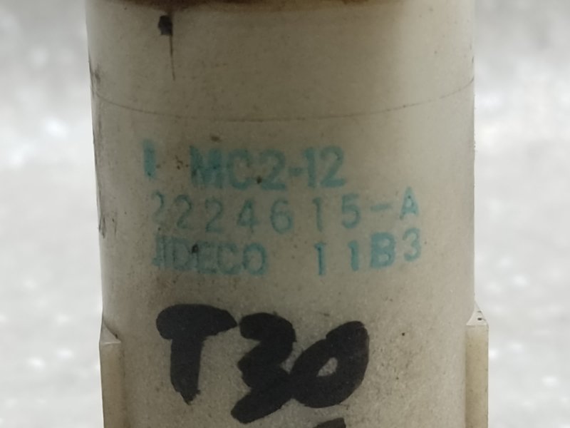 Насос омывателя стекла передний X-TRAIL T30 01-07