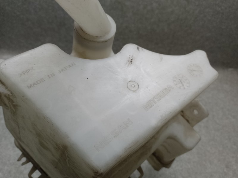 Бачок омывателя передний X-TRAIL T31 07-14