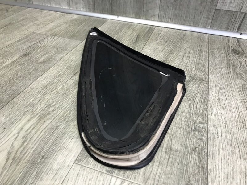 Стекло в кузов заднее левое ACCORD CC 93-95 Стекло в кузов заднее левое ACCORD CC 93-95