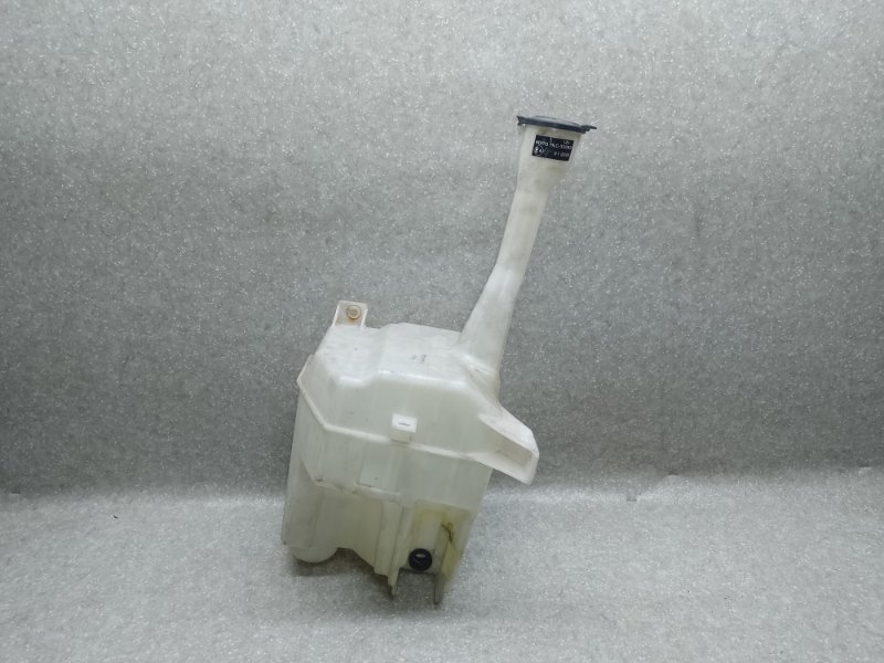 Бачок омывателя CAMRY 40 06-11