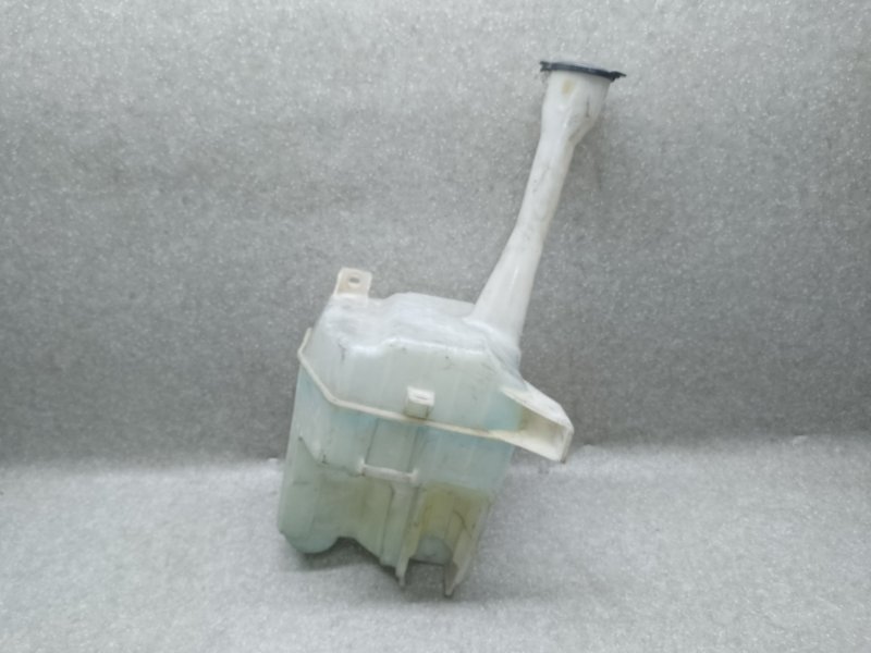 Бачок омывателя CAMRY 40 06-11