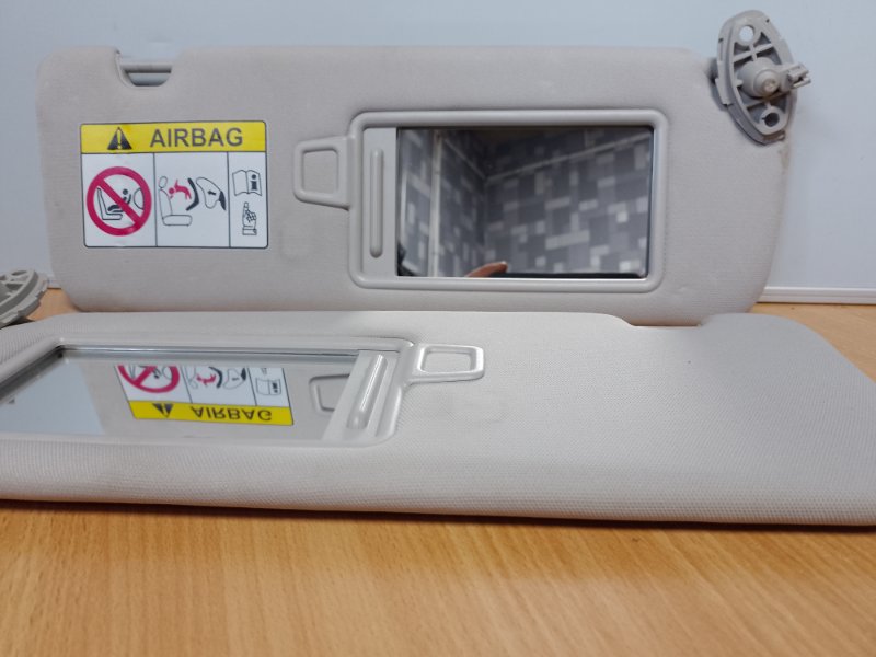 Козырек солнцезащитный SORENTO UM 14-