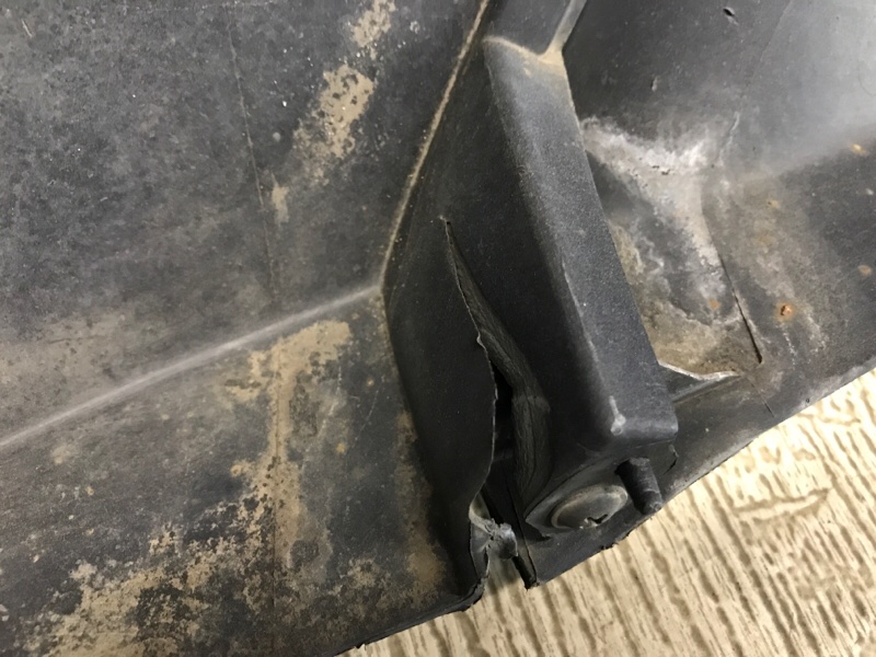 Бампер задний VELOSTER 11-18 2013 1.6 G4FD