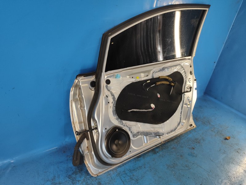 Дверь передняя правая CIVIC 4D 06-11