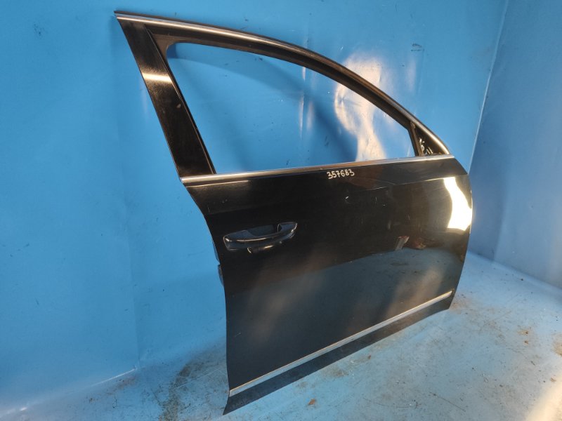 Дверь передняя правая VOLKSWAGEN PASSAT B8 14- 1.8 CPRA