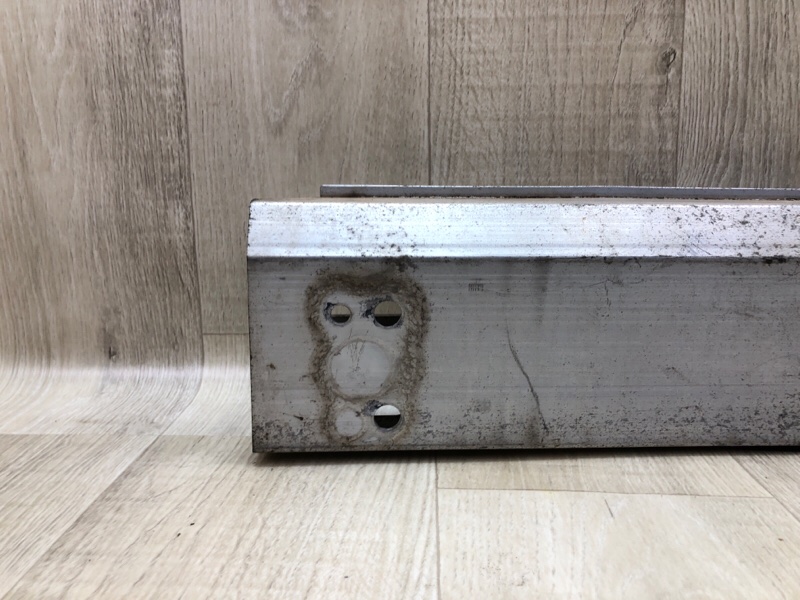 Усилитель заднего бампера CAMRY 40 06-11 2007 3.5 2GR-FE