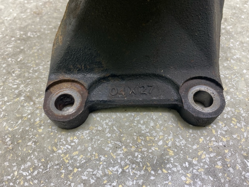 Подушка двигателя правая LEXUS GX470 02-09 4.7 2UZFE