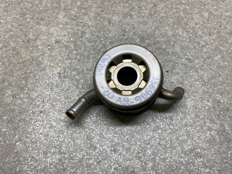 Теплообменник масляного фильтра LEXUS GX470 02-09 2004 4.7 2UZFE 15710-50070 Б/У