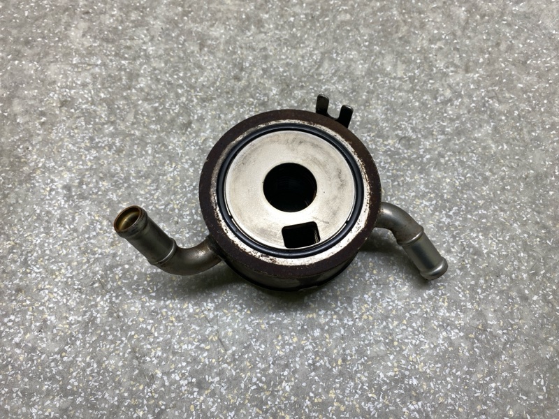 Теплообменник масляного фильтра GX470 02-09 2004 4.7 2UZFE