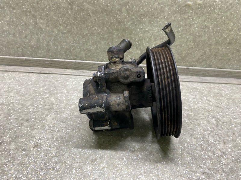 Насос ГУР LEXUS GX470 02-09 4.7 2UZFE