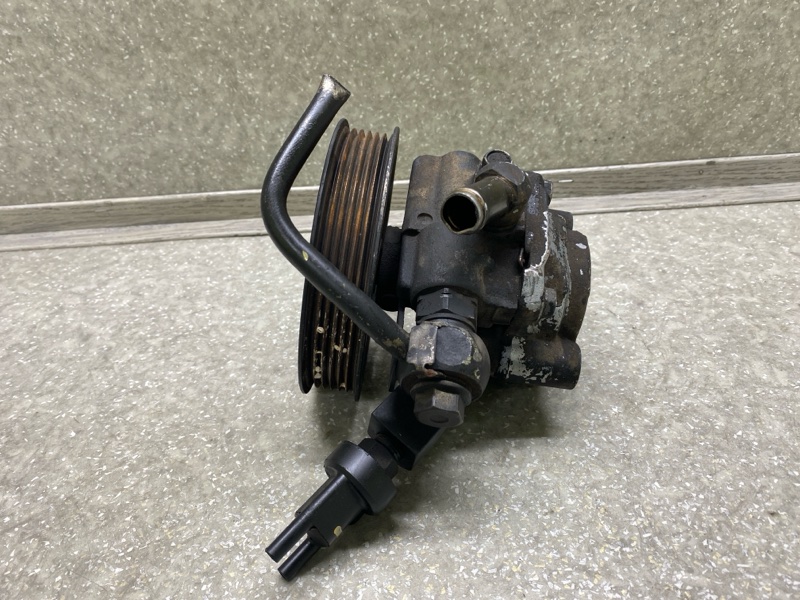 Насос ГУР GX470 02-09 2004 4.7 2UZFE