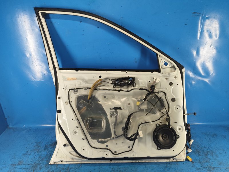 Дверь передняя левая X-TRAIL/ROGUE T32 13-20 2016 2.5 QR25DE