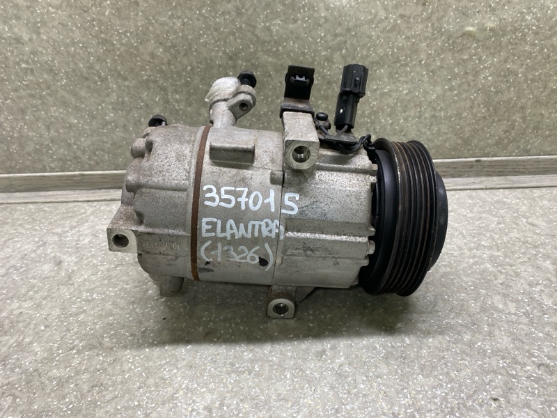 Компрессор кондиционера HYUNDAI ELANTRA GD 12-17 2015 ХЭТЧБЭК 2.0 G4NC 97701-A5100 Б/У