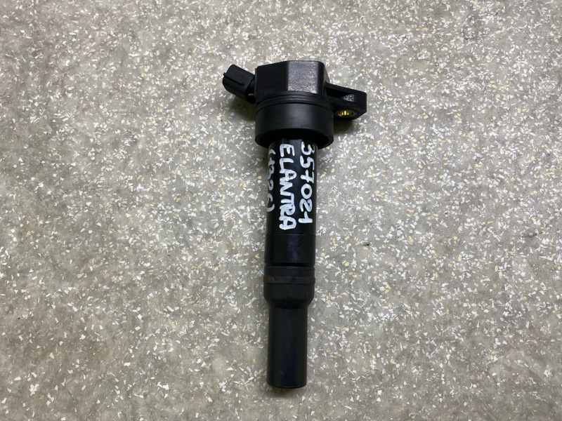 Катушка зажигания HYUNDAI ELANTRA GD 12-17 2015 ХЭТЧБЭК 2.0 G4NC 27300-2E000 Б/У