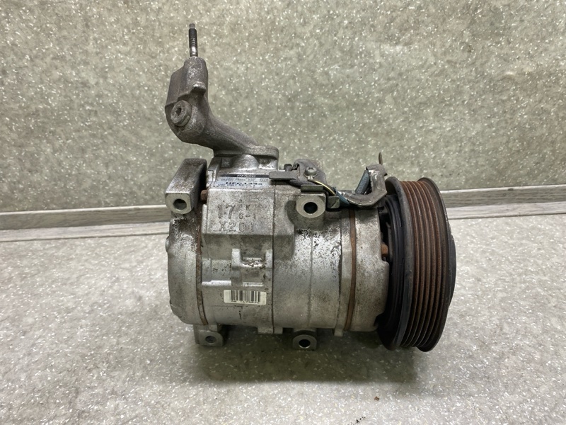 Компрессор кондиционера LEXUS ES300 ES330 01-06 3.3 3MZFE 88320-33160 Б/У