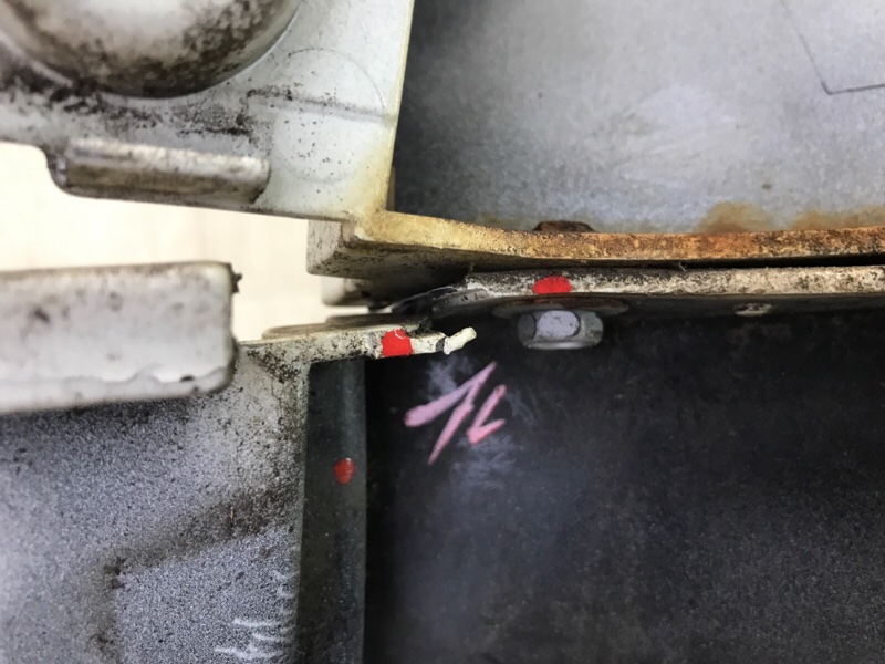 Бампер задний FX S50 03-08 2006 VK45DE