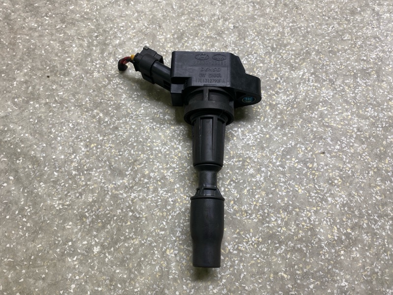 Катушка зажигания SORENTO UM 14- 2017 2.4 G4KJ Катушка зажигания SORENTO UM 14- 2017 2.4 G4KJ