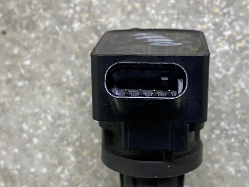 Катушка зажигания SORENTO UM 14- 2017 2.4 G4KJ Катушка зажигания SORENTO UM 14- 2017 2.4 G4KJ