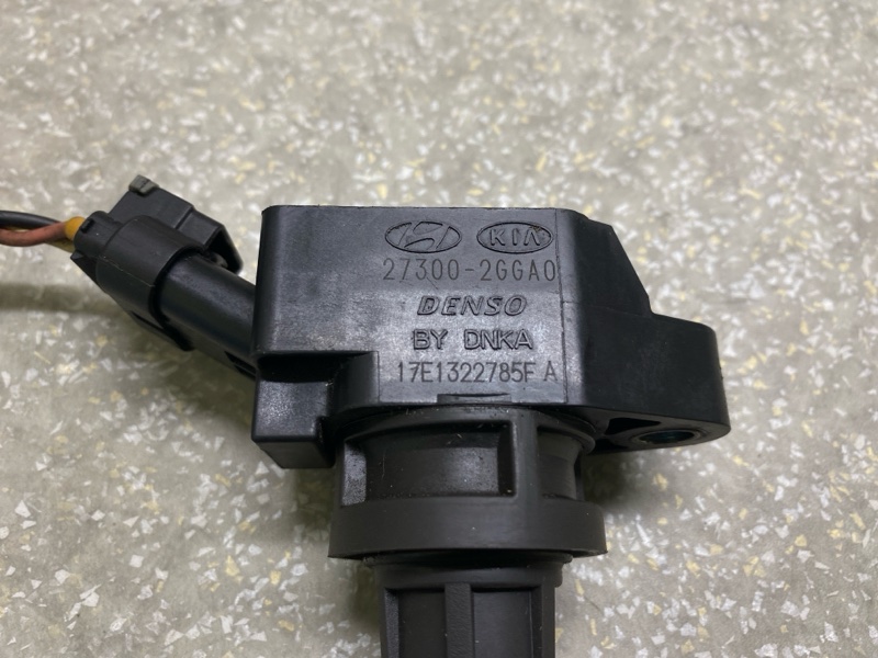 Катушка зажигания KIA SORENTO UM 14- 2.4 G4KJ Катушка зажигания KIA SORENTO UM 14- 2.4 G4KJ