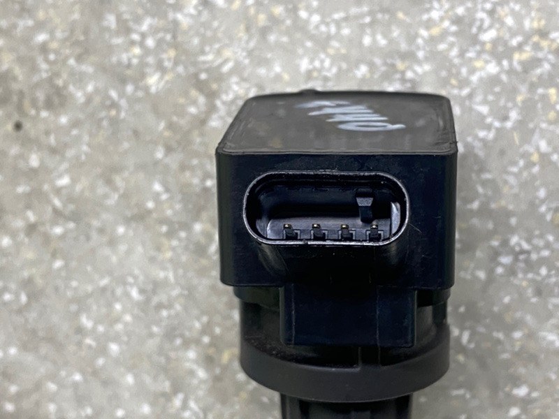 Катушка зажигания SORENTO UM 14- 2017 2.4 G4KJ Катушка зажигания SORENTO UM 14- 2017 2.4 G4KJ