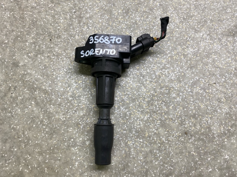Запчасть катушка зажигания KIA SORENTO UM 14- 2017 2.4 G4KJ 27300-2GGA0 Б/У Катушка зажигания KIA SORENTO UM 14- 2017 2.4 G4KJ 27300-2GGA0 Б/У