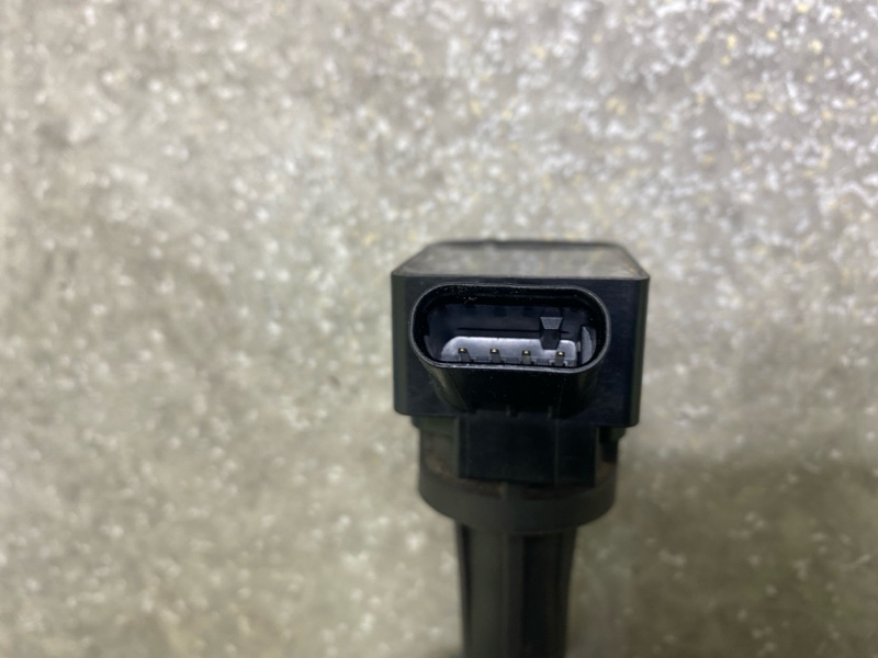 Катушка зажигания KIA SORENTO UM 14- 2.4 G4KJ Катушка зажигания KIA SORENTO UM 14- 2.4 G4KJ