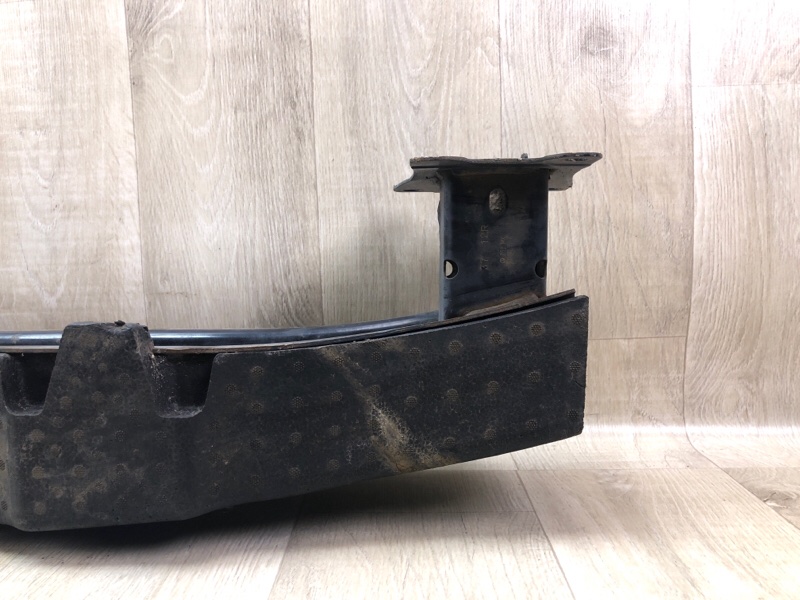 Усилитель заднего бампера JETTA USA 10-17 JETTA USA 10-17 2.5