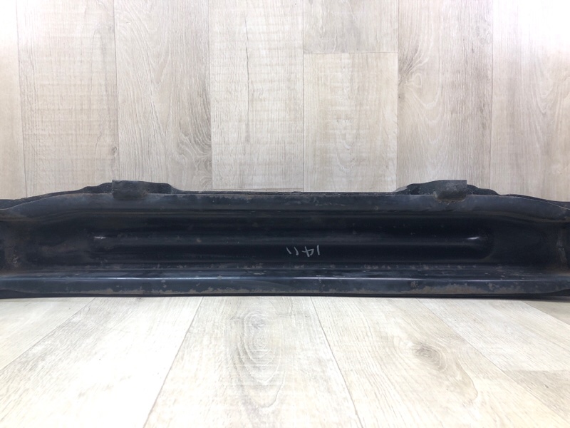 Усилитель заднего бампера JETTA USA 10-17 JETTA USA 10-17 2.5