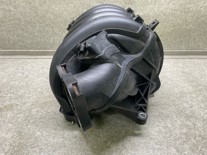 Коллектор впускной CAMRY 40 06-11 2009 2.4 2AZFXE