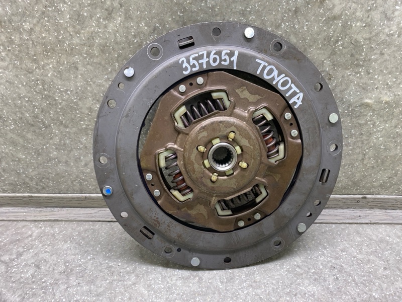 Диск сцепления TOYOTA PRIUS - 30 09-17 1.8 2ZR-FXE 31270-47060 Б/У