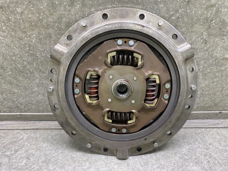 Диск сцепления PRIUS - 30 09-17 1.8 2ZR-FXE